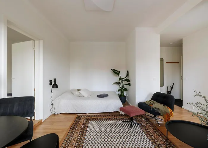 For Friends & Families * Tallin