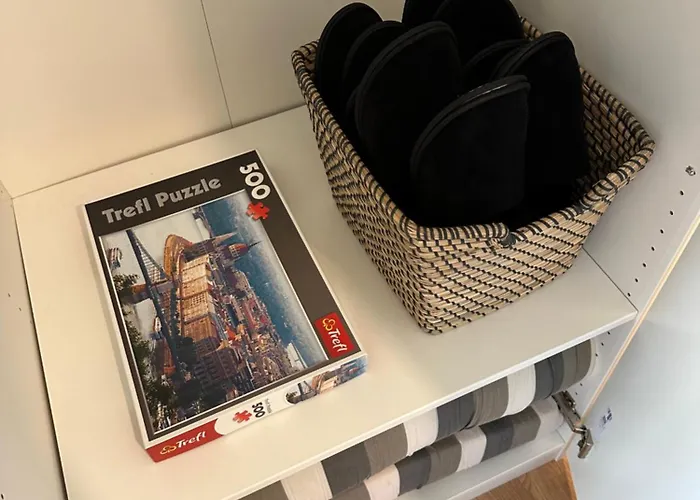 For Friends & Families تالين